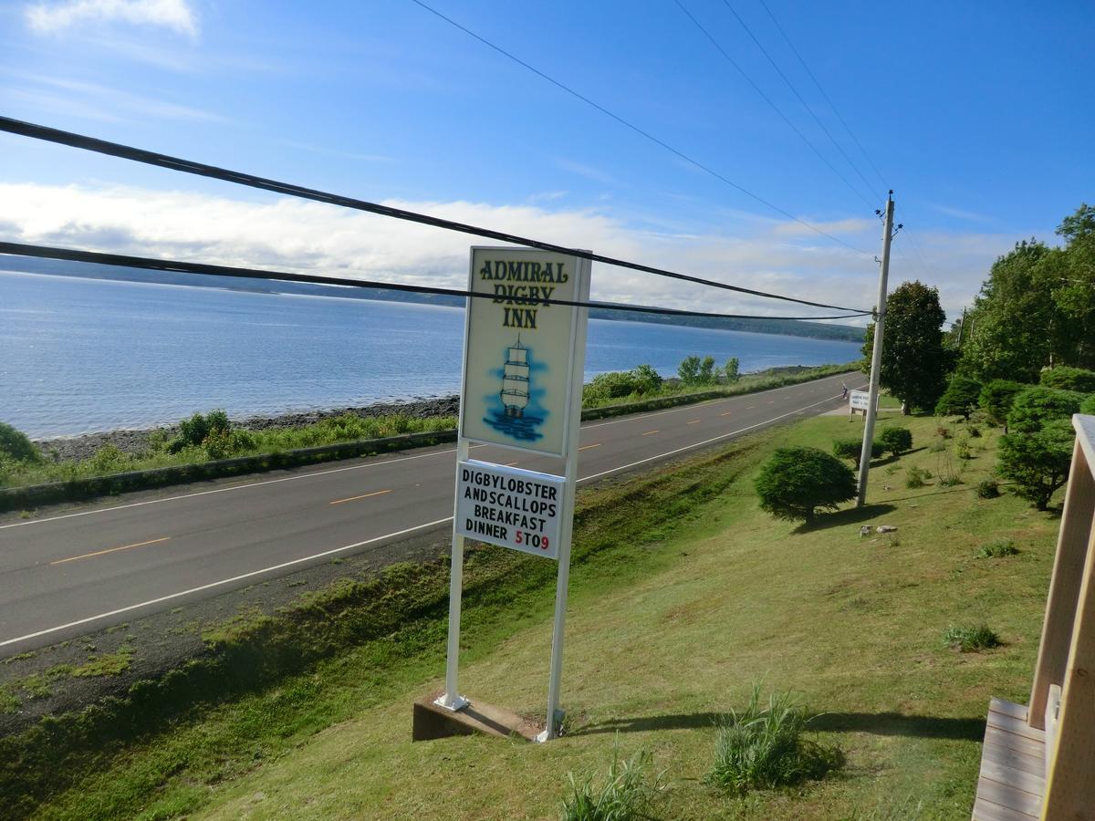 Admiral Digby Inn Restaurant And Cottages Exteriör bild